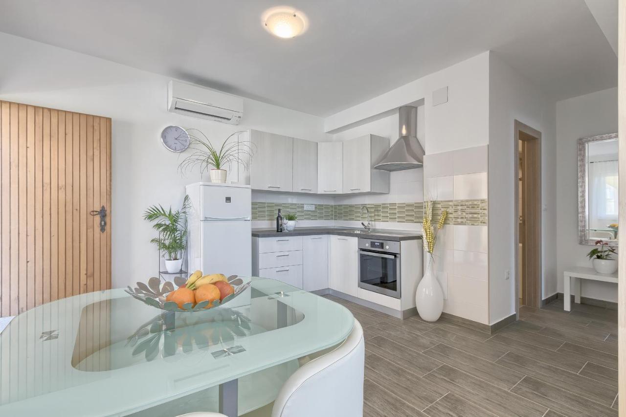 Apartment Gilly 2